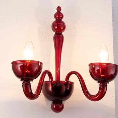 Hand-blown Murano glass wall sconce, red color Made in Italy, handmade vintage wall lamp 