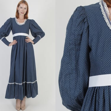 Old Fashion Pilgrim Style Dress, Tiny White Swiss Polka Dot Print, Puff Sleeve Chore Saloon Gown, Cottagecore Full Belted Maxi 
