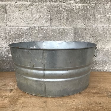 Galvanized Steel Washtub (Seattle)