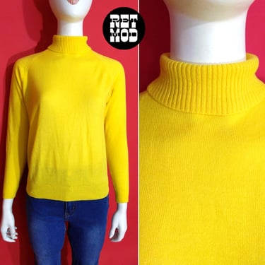 Soft Vintage 60s 70s Yellow Collared Sweater Top with Back Zip 