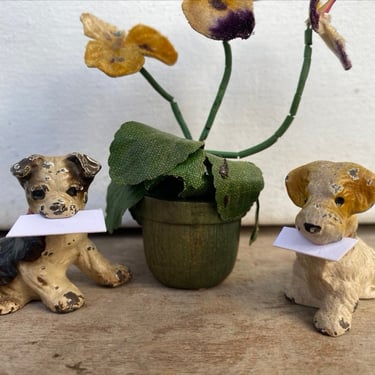 Antique Hubley Mini Dog Place Card Holders, Your Choice Fox Terrier Or Boston Bull Terrier, Cast Iron Puppy Figurines, Dog Collectibles 