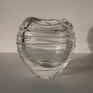 Glass Swirl Vase 