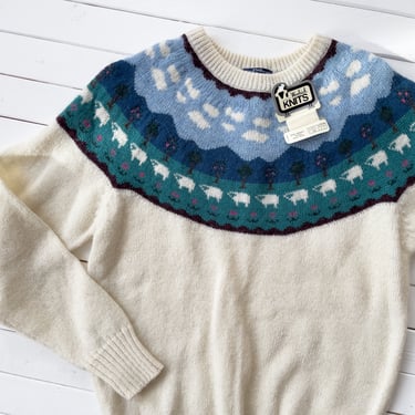 cute cottagecore sweater | 80s 90s vintage Woolrich Fair Isle style gray green wool sheep farm country streetwear aesthetic intarsia sweater 