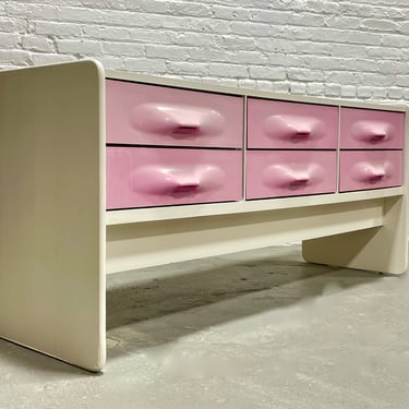 Mid Century Modern Raymond Loewy styled Long Molded DRESSER / CREDENZA by Trecor, c. 1970's 