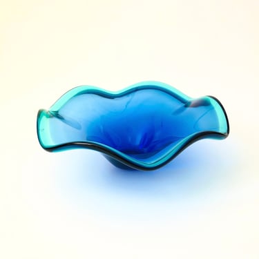 Blue Art Glass Bowl 
