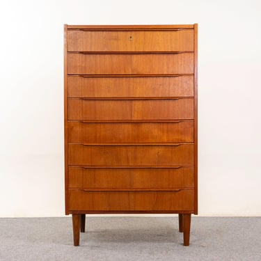 Danish Modern Teak Dresser - (325-219) 