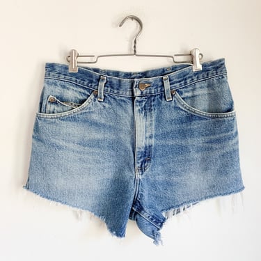 Vintage 1980s Lee's Cut-Off Denim Shorts / 31" waist 