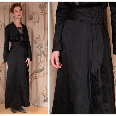 Edwardian Dress - Stylish Vintage 1910s Black Silk Dress with Beaded Inset and Sash Waist with Tassels c. 1918 