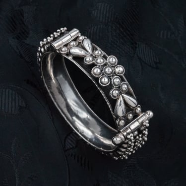 Yemeni Silver Bangle