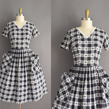 1950s dress | Classic Black & White Plaid Print Full Skirt Cotton Dress | Medium | 50s vintage dress 
