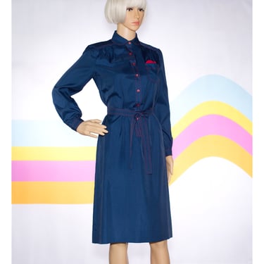 Vintage 1970s Navy Blue with Red Polka Dots Shirt Dress Peter Pan Collar | Small | i-2 