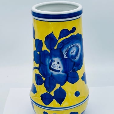 Vintage 9.5"  Chinese Pottery Yellow and Blue Vase- Nice Condition 