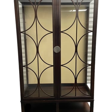 Hickory White Lighted Bunching China Cabinet Hutch w 4 Glass Shelves SM216-9