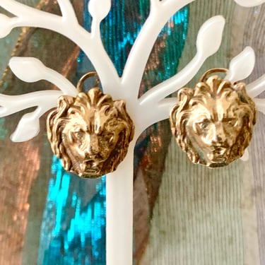 Bold Lion Pin Brooch, Sculptural, Leo, Matte Gold Tone, Vintage 80s Jewelry 
