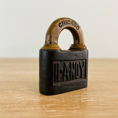 Vintage IL A NOY Padlock Antique Lock Chicago HSB & Co No Key 