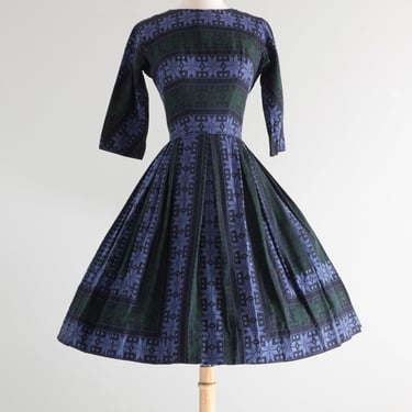Darling 1950's Miss Trude Jr. Cotton Snowflake Dress / Waist 26