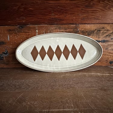 Oval Platter -  Warm White and Brown with Geometrics 