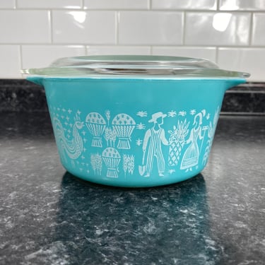 Vintage Pyrex Butterprint 1 Quart Round Casserole #473, 1950's Amish Butterprint Turquoise Blue, Rooster Balloons Farmers, Bake Serve Store 