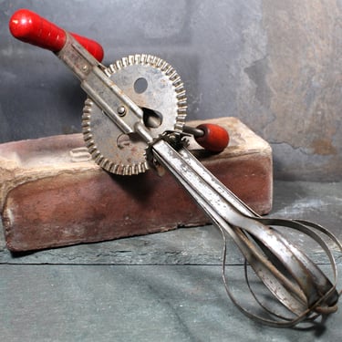 Vintage A&J High Speed Super Center Drive Beater | Rotary Egg Beater | Vintage Kitchen Tools 