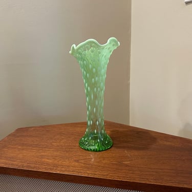 Antique Northwood Green Swung Opalesent Vase 1900s - Free Shipping 