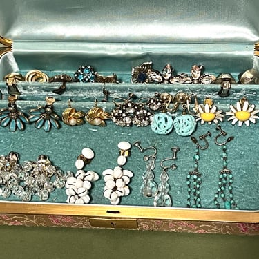 Instant Collection Vintage Earrings 50s/60s/70s Clip-Ons Costume Jewelry 14 Pairs 