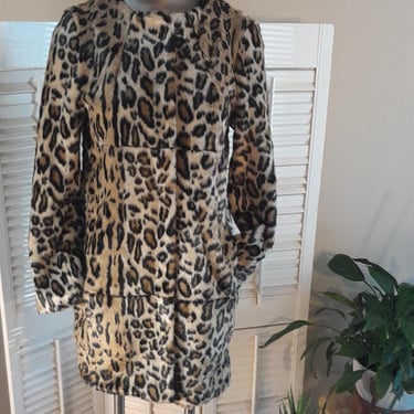 Wow.  Topshop Faux Leopard Velvet Coat ! Pockets! sz S 