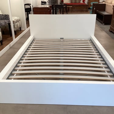 IKEA Full Platform Bed (B030)