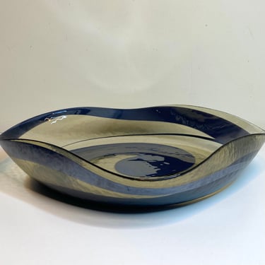Yalos Casa Murano blue iridescent swirl bowl 