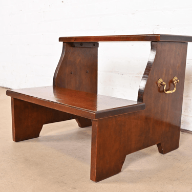 Baker Furniture Style Georgian Mahogany Library Steps or Bedside Steps