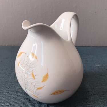 Eva Zeisel Sunglow Creamer | Hallcraft by the Hall China Co. 