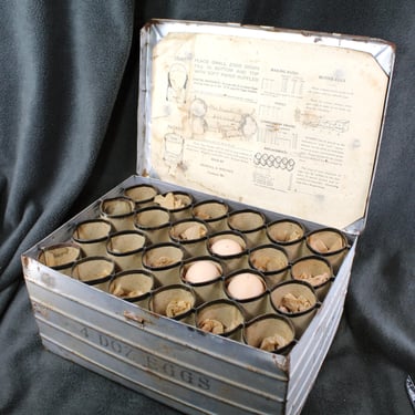 RARE! Antique Metal Egg Crate for Selling Eggs by Mail | 4 Dozen Egg Capacity | With Original Instructions | Vintage Storage | Bixley Shop 