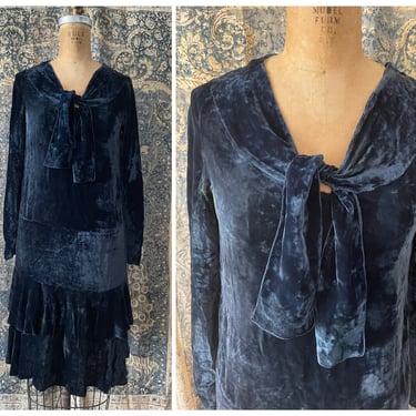 Antique 1920’s ‘30s navy blue silk velvet dress | authentic drop waist flapper dress with tie at neck, XS 