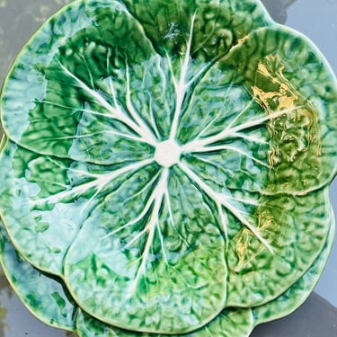 Vintage on Pair of Dinner Plate Cabbage Green by BORDALLO PINHEIRO made in Portugal by LeChalet