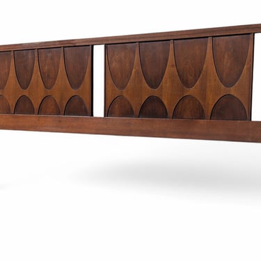 Mid Century Modern Broyhill Brasilia King Walnut Headboard 