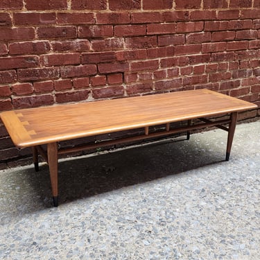 Lane Acclaim Coffee Table