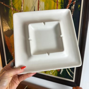 Mid-Century HYALYN White Porcelain Ashtray #774 