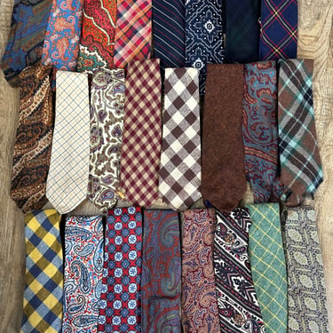 Vintage Set of 24 Late 70s Neckties All Wide 
