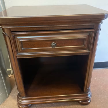 One Drawer Nightstand with Interior Outlets from Pulaski Furniture