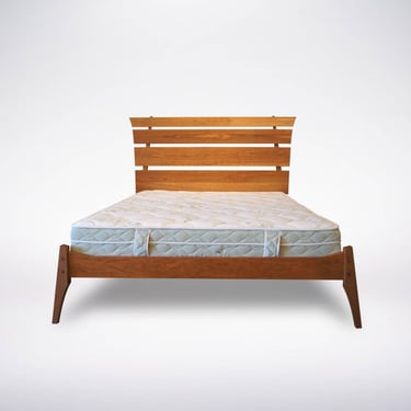 Platform bed Frame Headboard Solid wood bed frame Queen king bed-Strata 