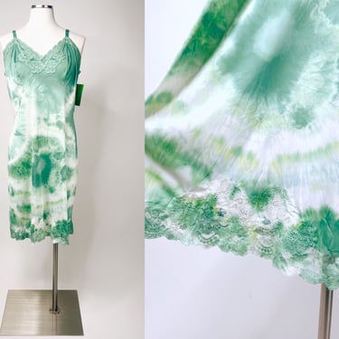 1950s Green & White Lace Slip Hand Tie Dyed M/L | Pin Up, Sexy, Night Gown, Slip Dress, One of a Kind 