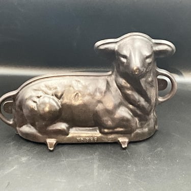 Griswold Cast Iron Lamb #866 