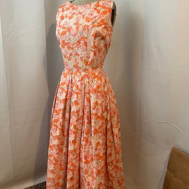 1950s Floral Dress Saks Fifth Avenue fit and flare circle skirt pinup Calico S 