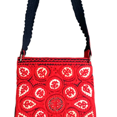 1960s Folkwear Felt Shoulder Bag in Red, White and Black Applique with Self Fringe