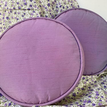 Mid Century Modern Iridescent Lavender Satin Pillows, Round Zippered Pillow, Boudoir, Living Room Sofa, Throw Pillows, See All Photos 