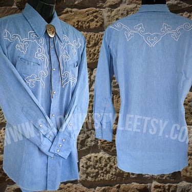 TemTex Vintage Western Men's Shirt, Cowboy &amp; Rodeo, Light Blue with White Swirl Embroidery, Size 16-33, Approx. Medium (see meas. photo) 