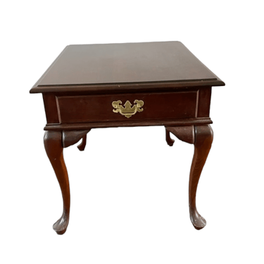 Vintage Queen Anne Cherry End Side Accent Table GU180-21