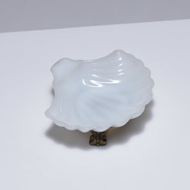 VIDE-POCHE COQUILLAGE EN OPALINE