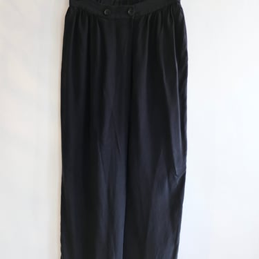Pre-loved / Tucker Silk Skirt / Size Medium