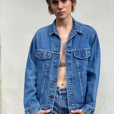 Oversized Denim Jacket / GAP Jean Jacket / Trucker Jacket / Vintage 90's Jean Jacket / Gender Neutral / Unisex 