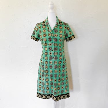 60s/70s Mod Medallion Print Shirt Dress in Green Yellow Black White | Medium/Large 